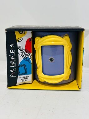 F.R.I.E.N.D.S Friends Peephole Frame Mug, Add your own photo New